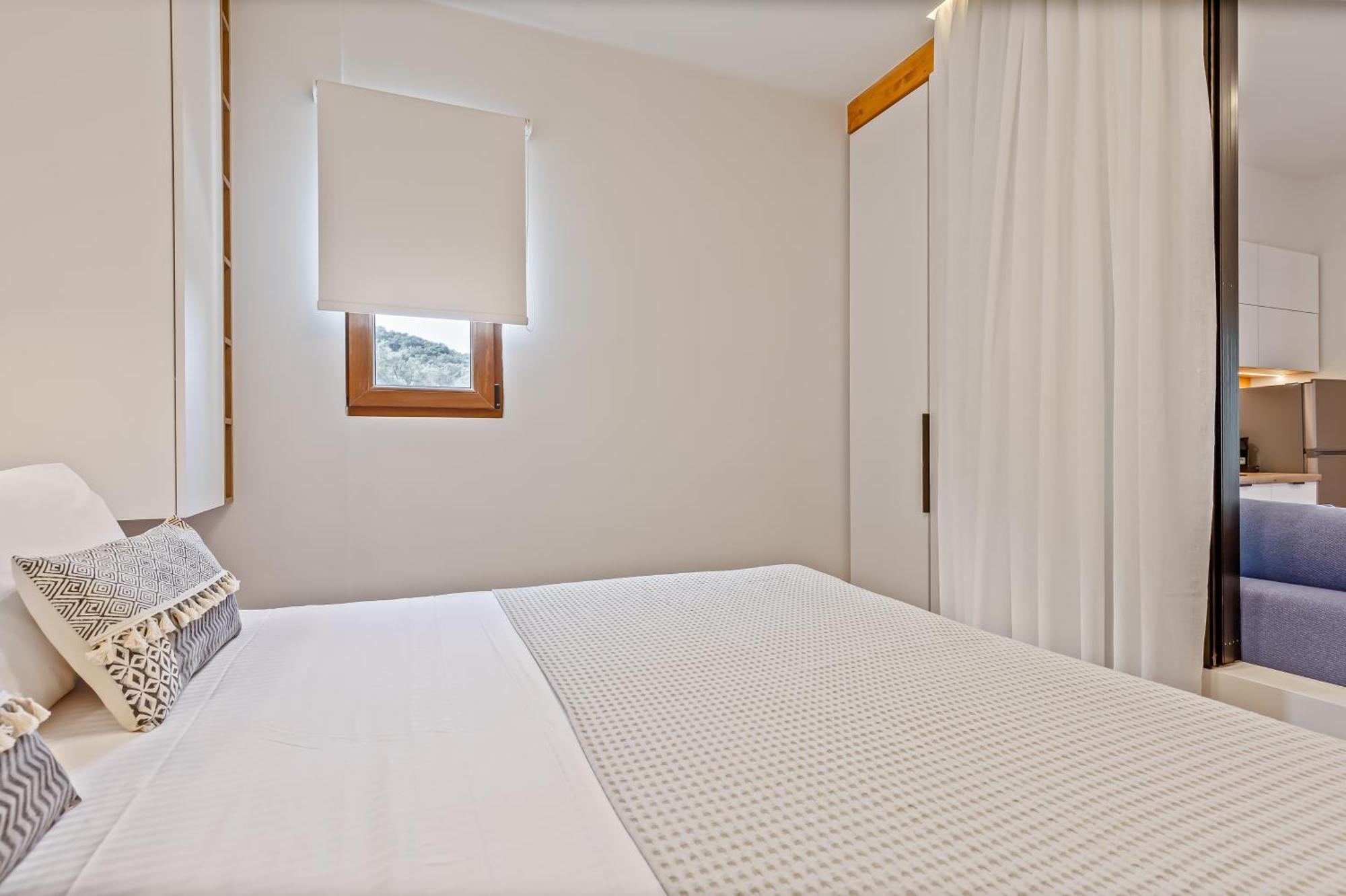 Lola Apartments Liapades Exterior foto